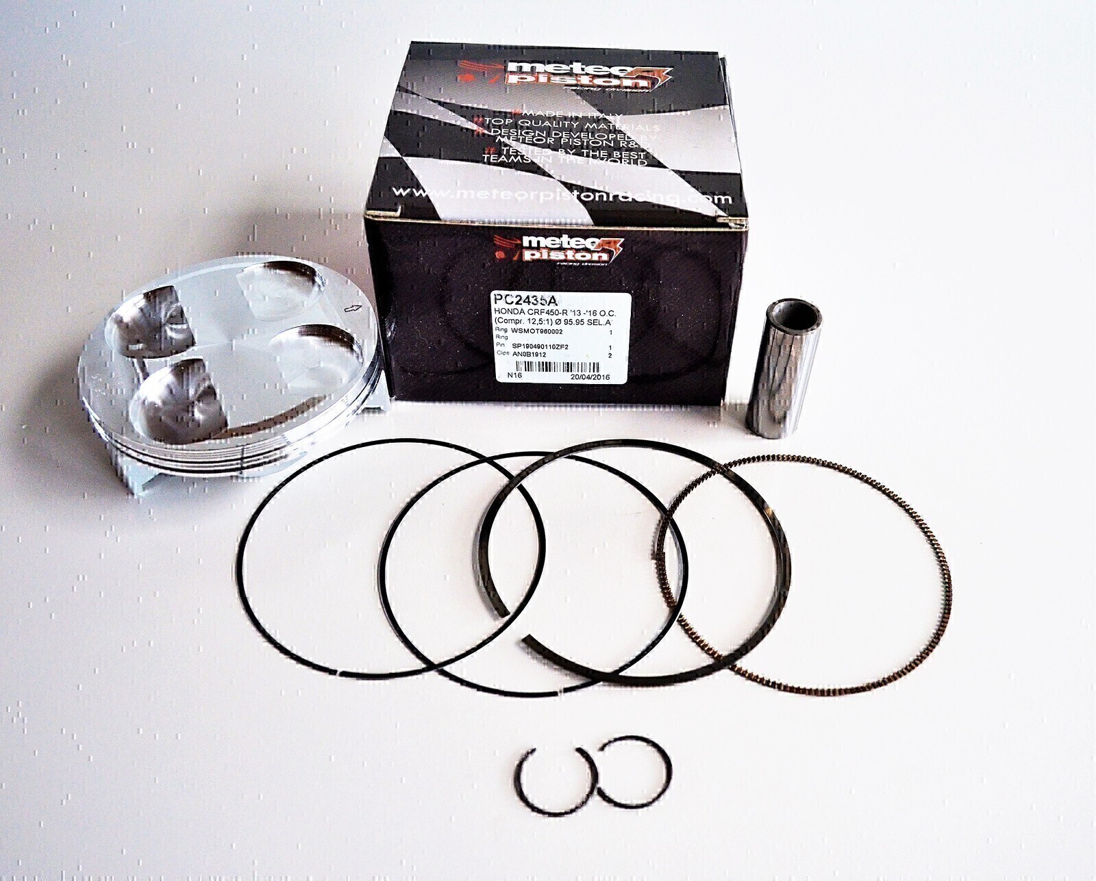 METEOR PISTON KIT FOR HONDA 4T CRF450R 2013 - 2016 ORIG COMP 12.5:1 95.95 SIZE A