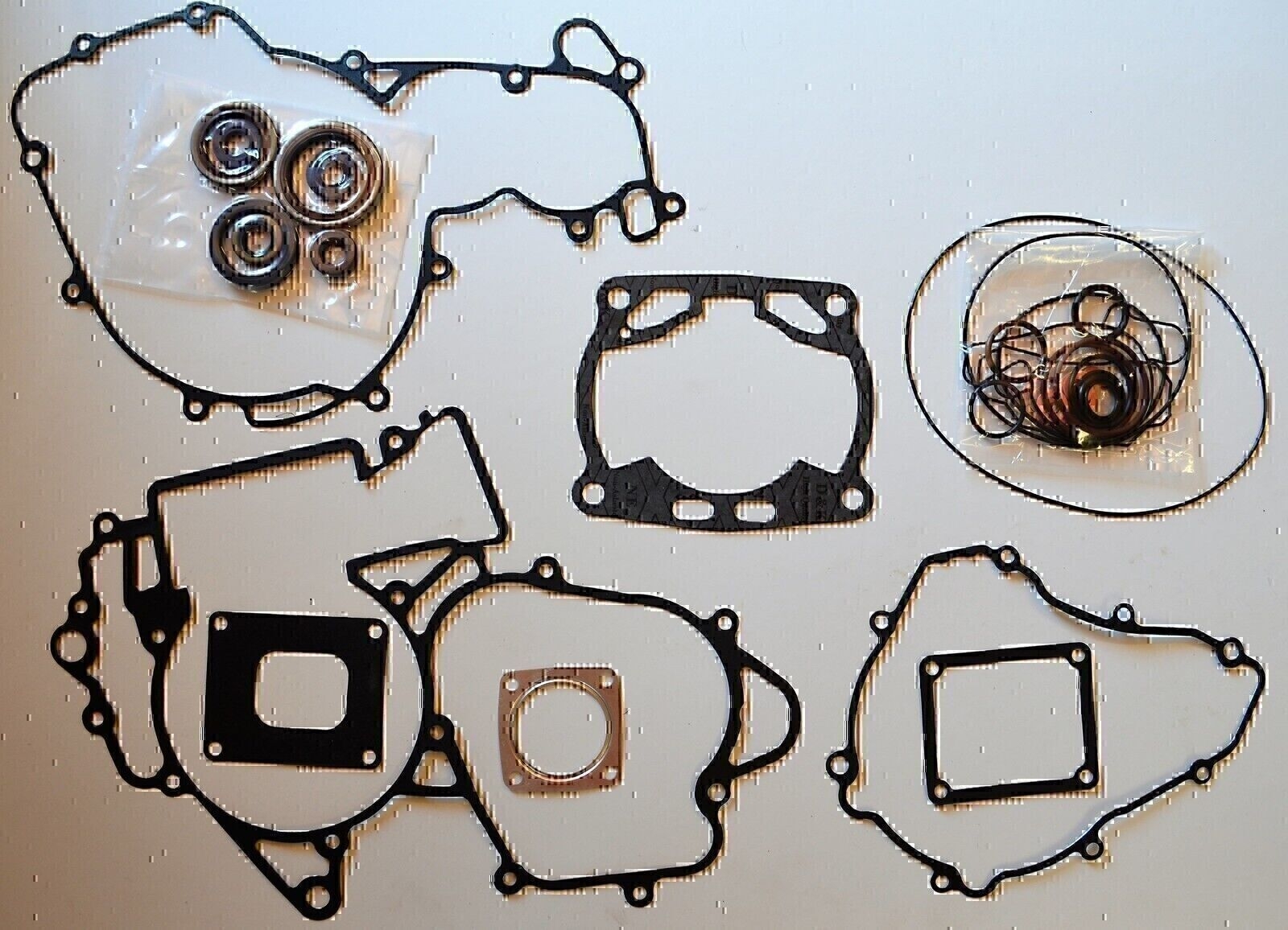 COMPLETE GASKET & OIL SEAL KIT FOR SHERCO 300SE - R 300 SE - R 2014 2015 2016 2017